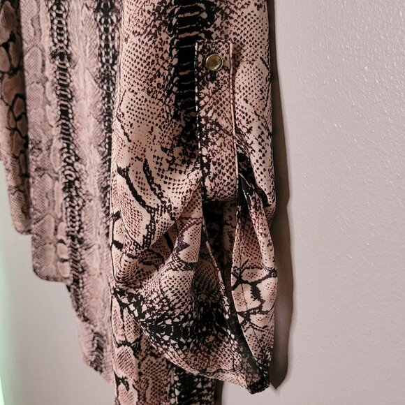 Cato Women's L V-Neck Pink/Black Snake Print Long Sleeve Blouse - Picture 5 of 8